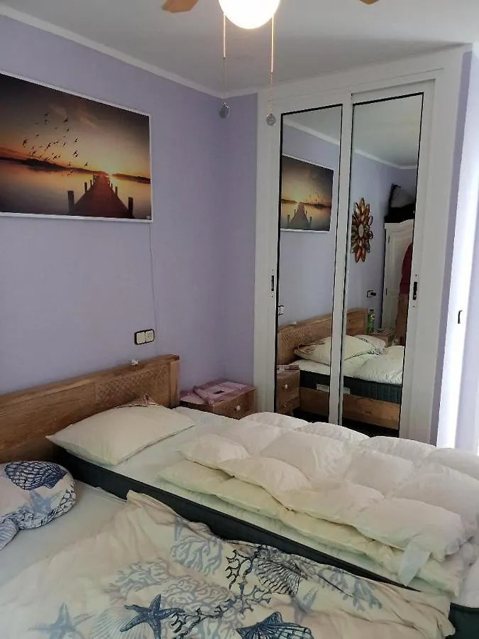 Mar Blau Apartment Roses